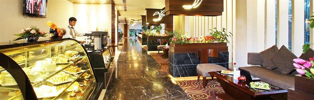 Godwin Hotel Haridwār Zewnętrze zdjęcie