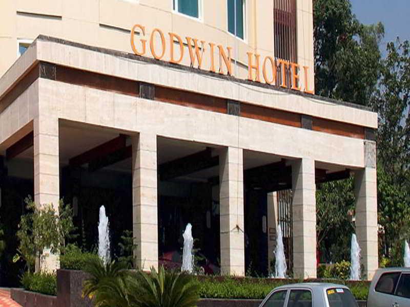 Godwin Hotel Haridwār Zewnętrze zdjęcie