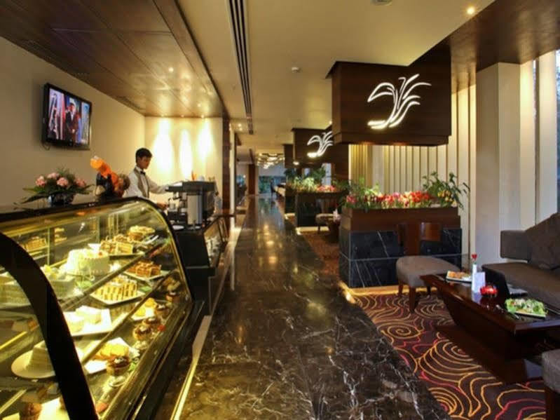 Godwin Hotel Haridwār Zewnętrze zdjęcie